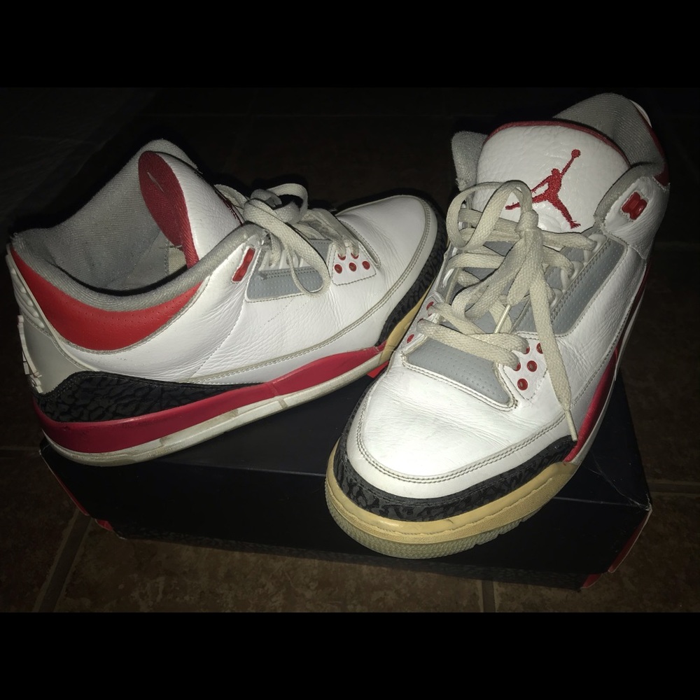 Air Jordan retro 3’s